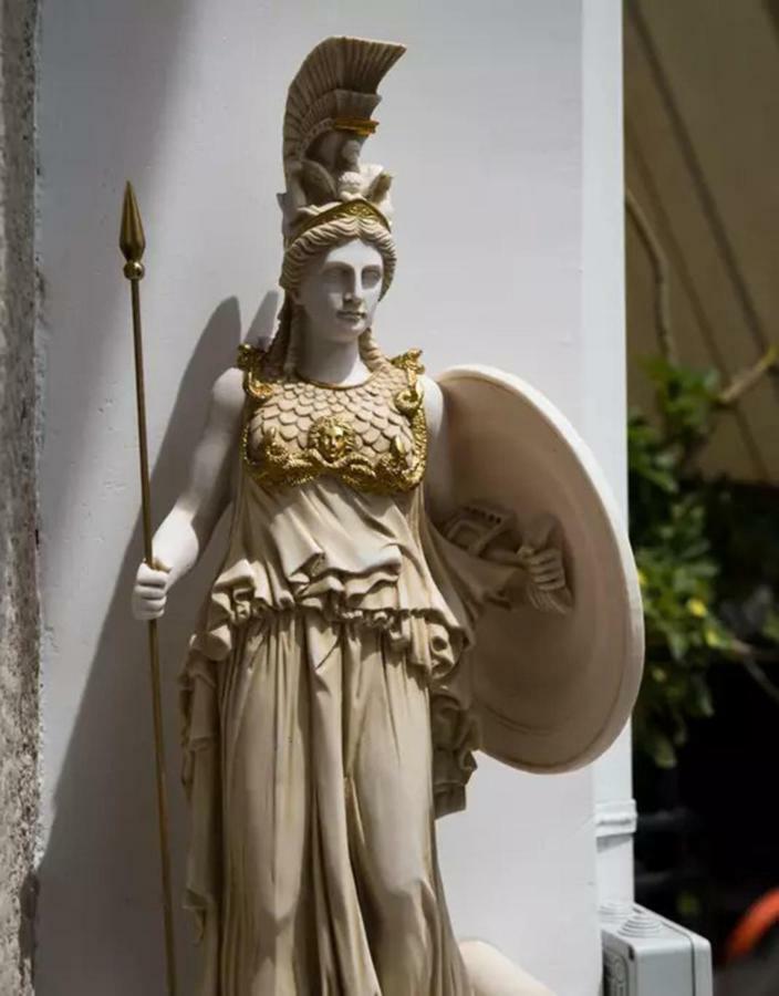 Acropolis Suites - Where Else In Athens? Екстериор снимка