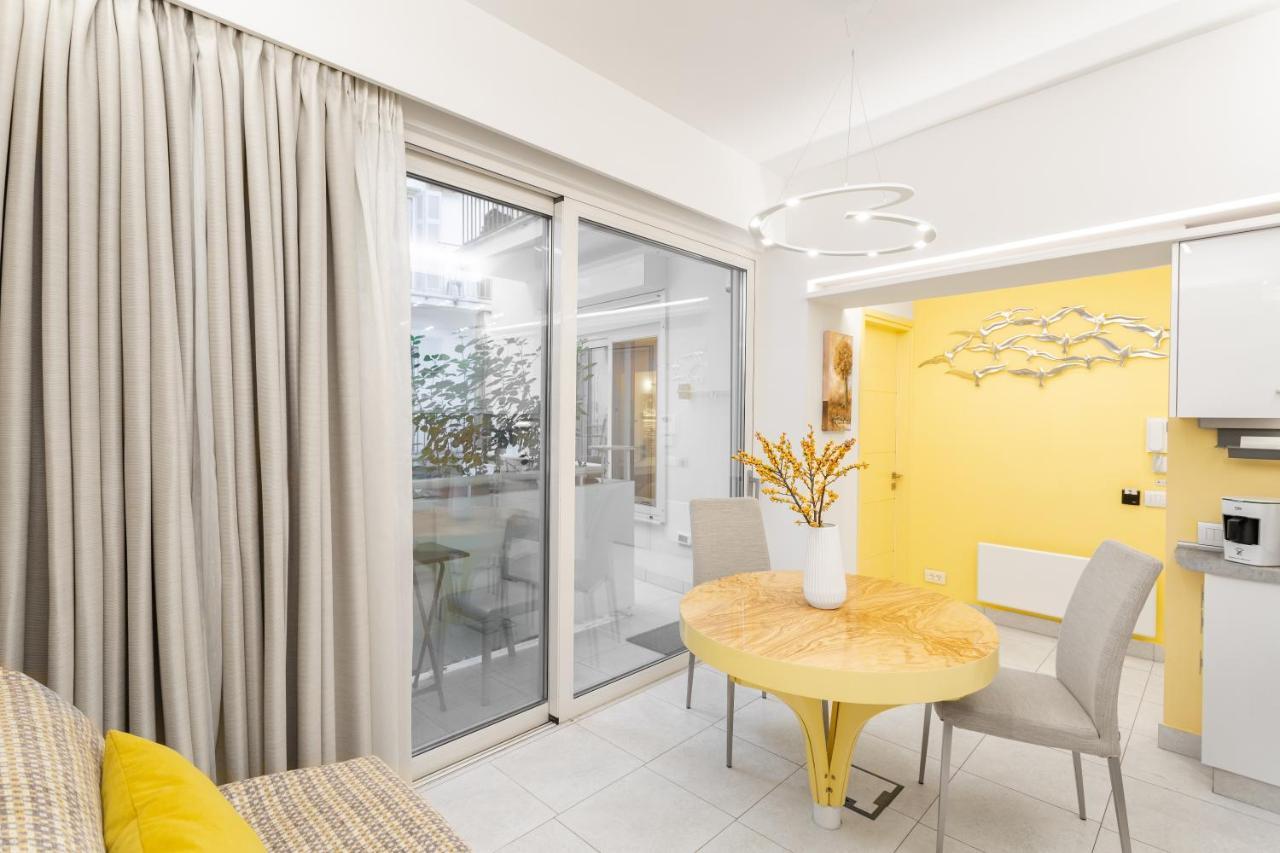 Acropolis Suites - Where Else In Athens? Екстериор снимка